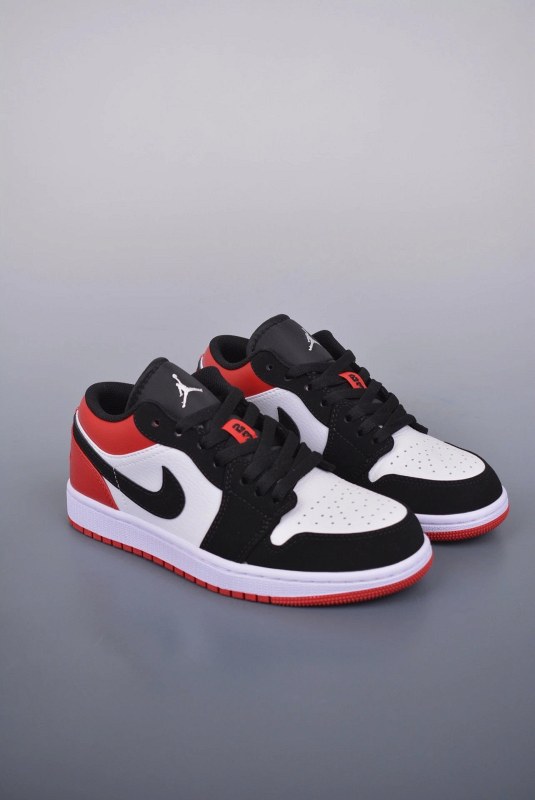 Air Jordan 1 Low Black Toe: A Versatile Black, White and Varsity Red Low-Top