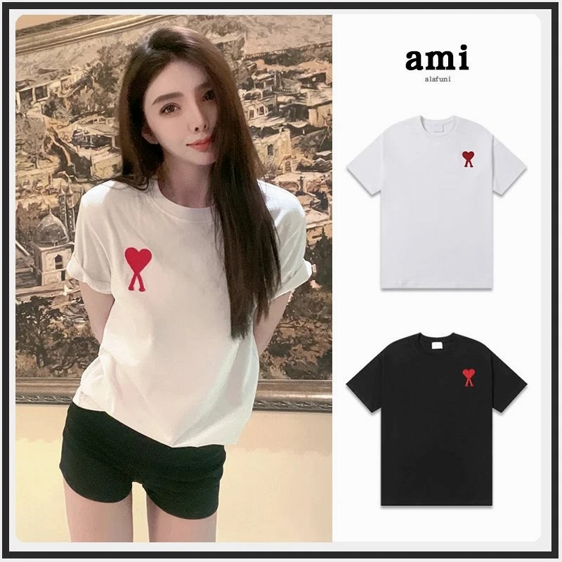 Ami Paris Navy T-Shirt: Boxy Cotton Tee with Heart-Style Embroidery