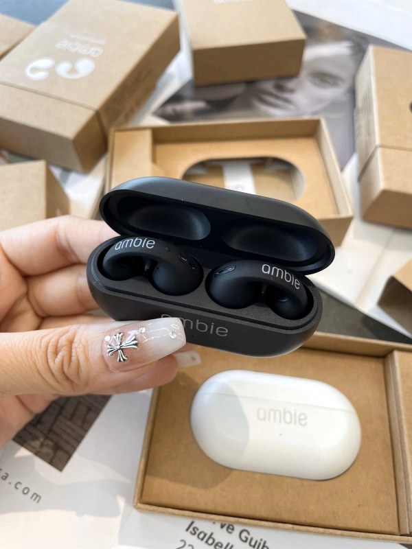 Amoi TW-A01 Ear-Clip Earbuds: Open-Ear Bluetooth 5.3 with 4–8 Hour Playback