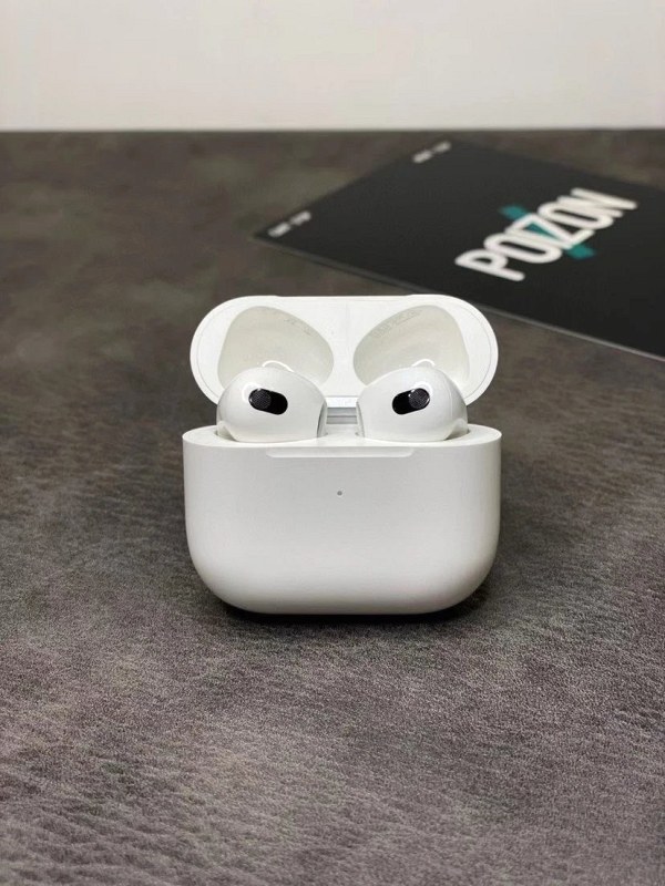 Apple AirPods Pro: Earbuds with Extra-Long Battery Life