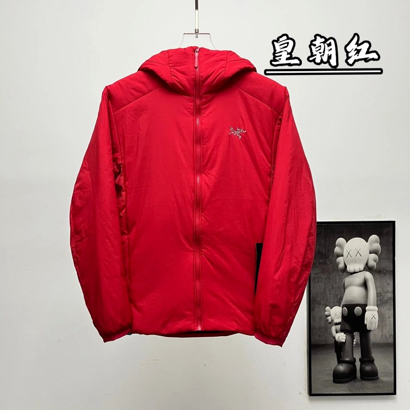 Arc'teryx Atom-Style Insulated Jacket Listed in S–XXL as a Lightweight Midlayer