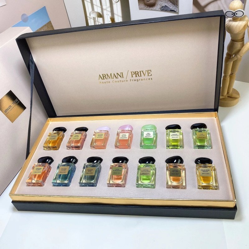 Armani Privé Fragrance Sample Set — 14 Scents in One Lot