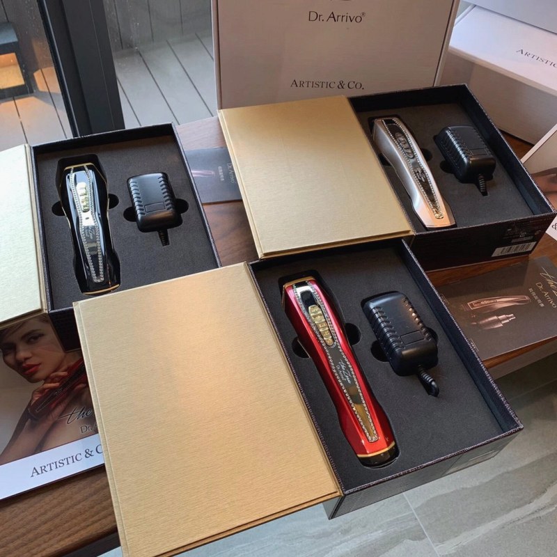 Artistic & Co Portable USB-Rechargeable Beauty Device with Light Therapy