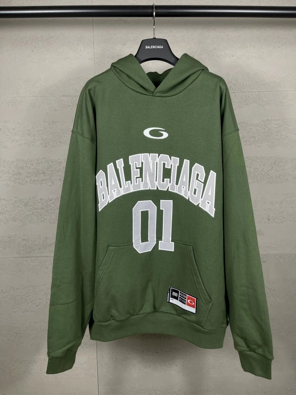 Balenciaga SS25 basketball-graphic hoodie in 460 gsm cotton on an oversized drop-shoulder cut