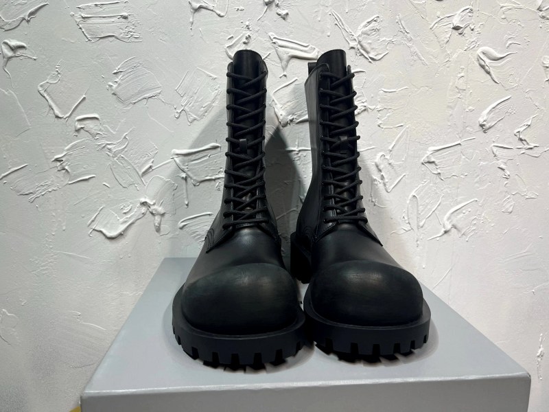 Balenciaga Hummer Lace-Up Boot in Black Matte Bullskin