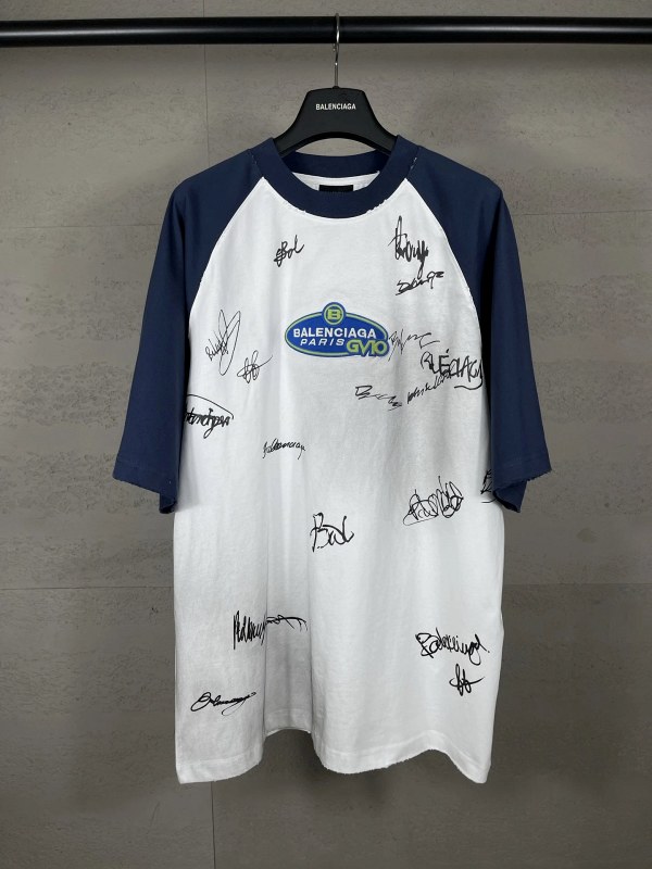 Balenciaga 260 g Double-Yarn Raglan Tee with Embroidered Signature and Graffiti Print