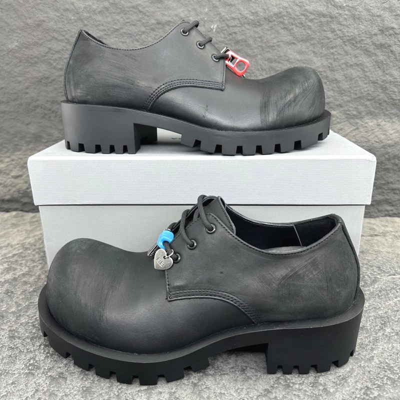 Balenciaga Hummer Derby in Soft Calf Leather with a 50 mm Distressed Chunky Sole