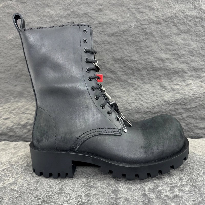 Balenciaga Hummer Derby in Black Calf Leather on a Chunky Lugged Platform