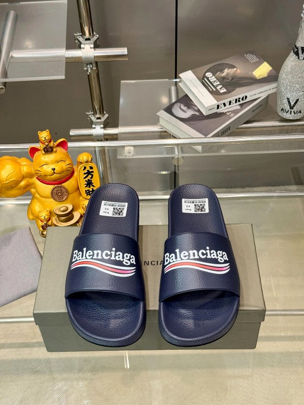 Balenciaga Gray Slides With a PU Upper and Rubber Outsole