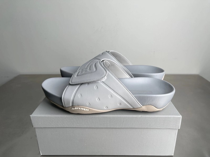 Balenciaga Monday Ultra Slides with a 4.5 cm Platform and Distressed Woven Upper
