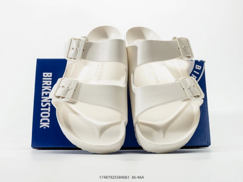 Birkenstock Boston-Style Gray Slides With an Adjustable Buckle