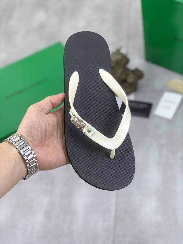 Bottega Veneta Gray Slides: A Backless Casual Sandal in Four Colorways