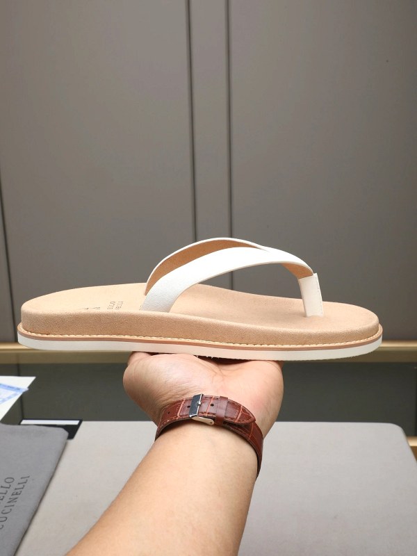 Brunello Cucinelli gray slides with an adjustable electroplated buckle strap and a wavy-groove rubber sole