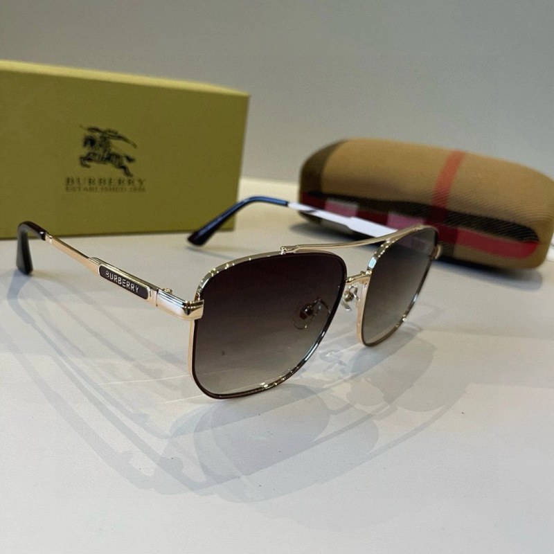 Burberry Gray Sunglasses in a Modern Everyday Style with a Polarized Lens Spec