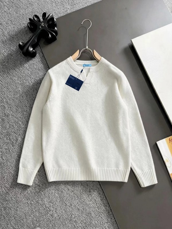 Burberry Polo-Collar Ribbed Knit Sweater in Micro-Relaxed Fit, M–3XL
