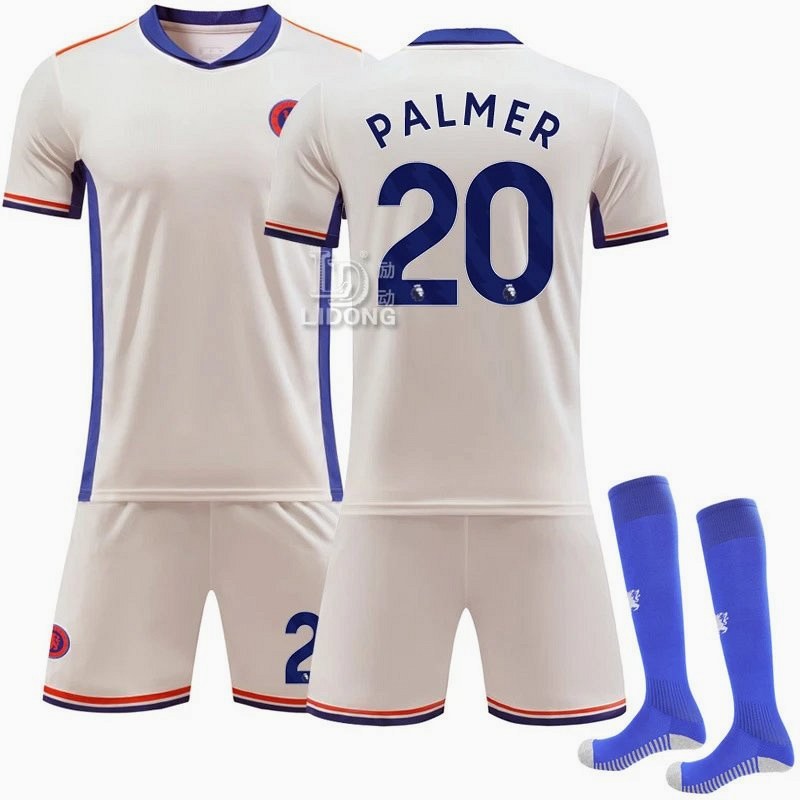 Chelsea Retro-Style White Football Jersey in a Polyester Blend, Sold as a Shirt-and-Socks Set