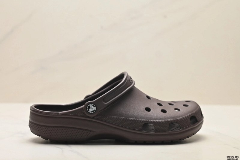 Crocs Classic Clog in Gray: Vented Foam, Whole Sizes 35–45