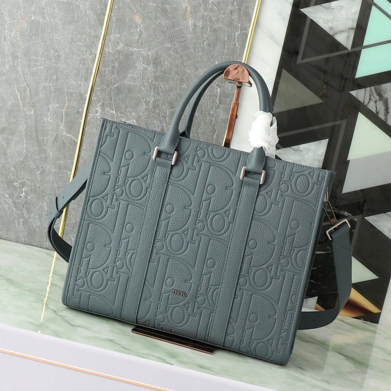 Dior Black Top-Grain Leather Bag with 14-Inch Laptop Capacity in a 32 × 29 Business Frame