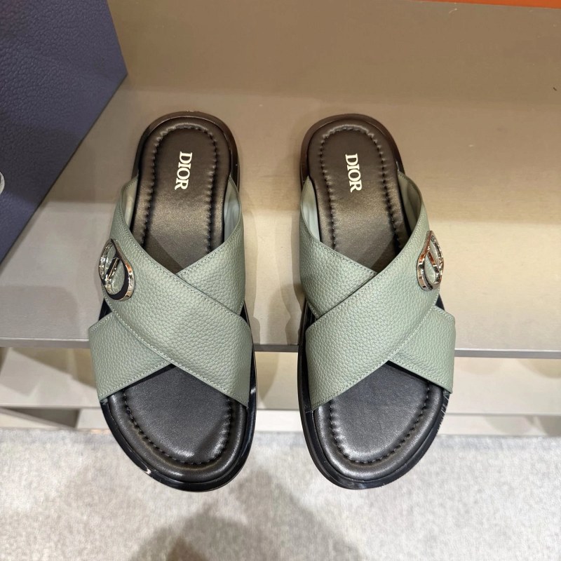 Dior green crisscross slide in grained calfskin with Oblique jacquard