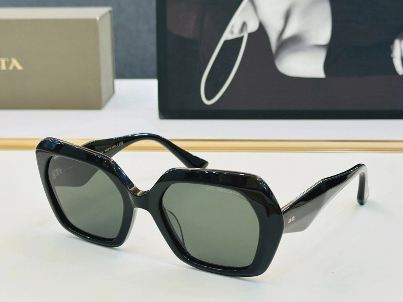 DITA DTS724-Style Black Sunglasses in a Modern Everyday Frame