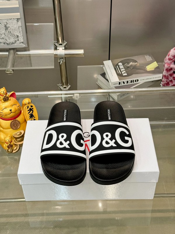 Dolce & Gabbana One-Strap Slides With Molded Lettering Down to the Outsole