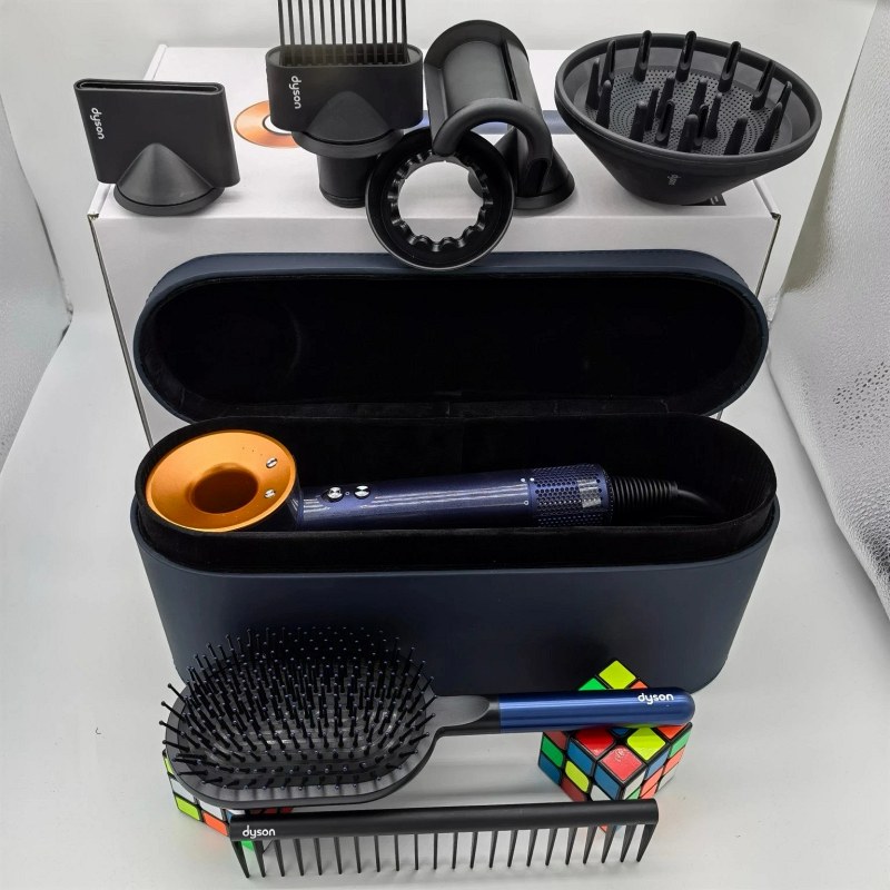 Dyson HD08-style dryer set in Prussian blue with five nozzles and a gift box