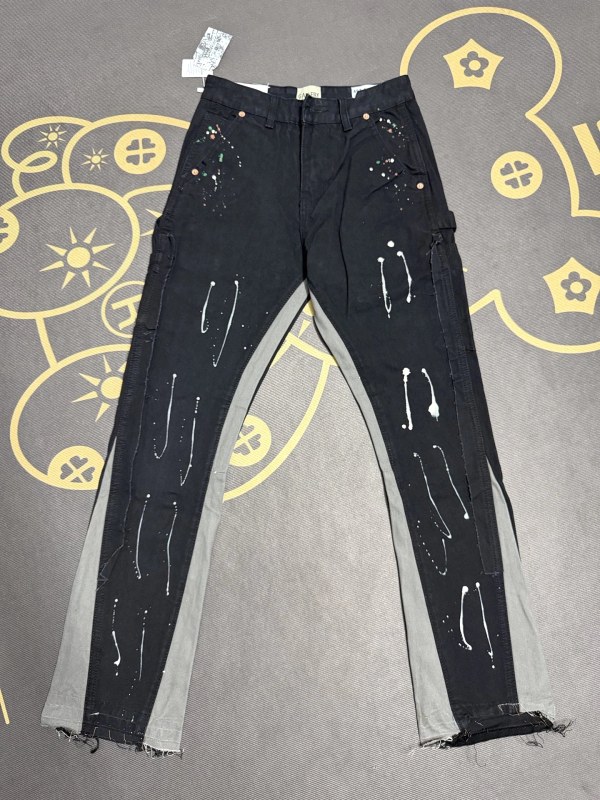Evisu Gray Jeans in Everyday Casual Style, Listed Across a Wide Size Span