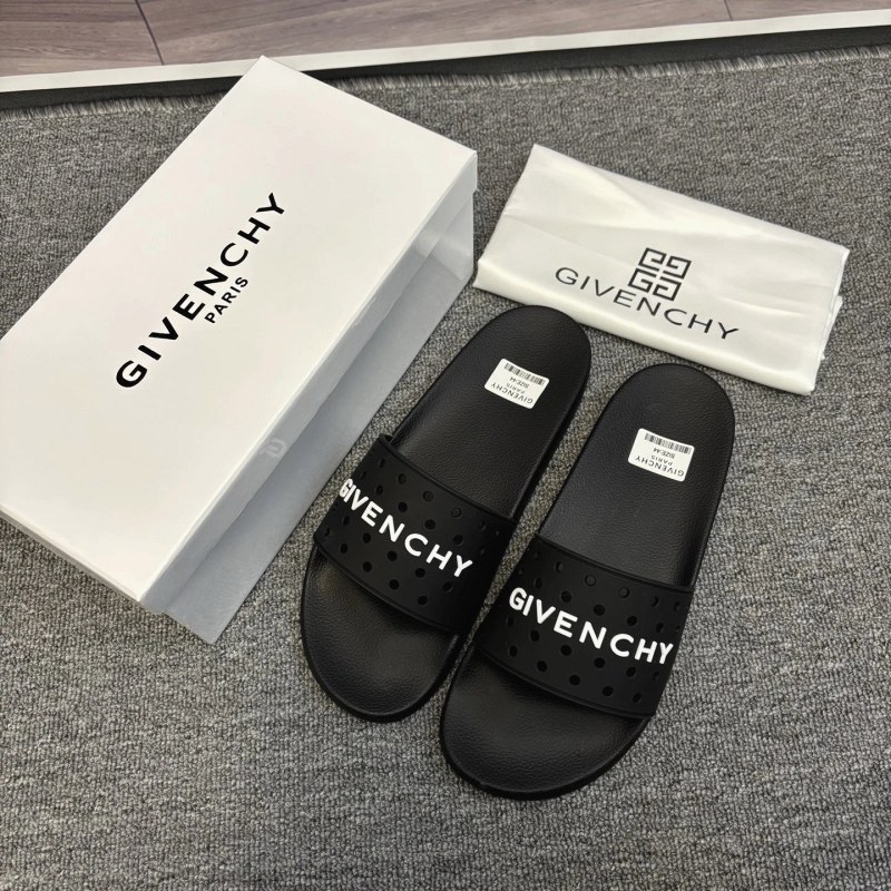 Givenchy bear graphic black slides in a casual slip-on build, listed in a full EU 35–45 run
