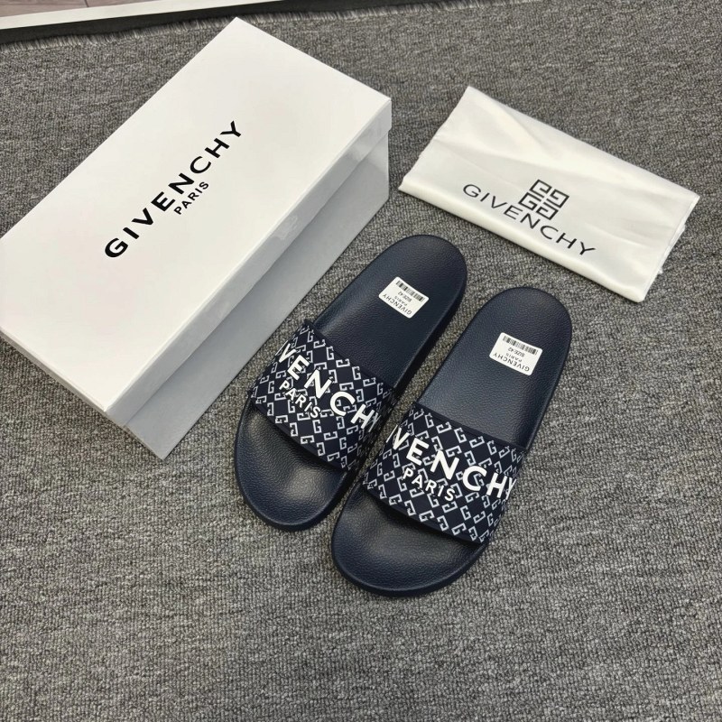 Givenchy Black Slides With a Unisex 35–45 Size Run