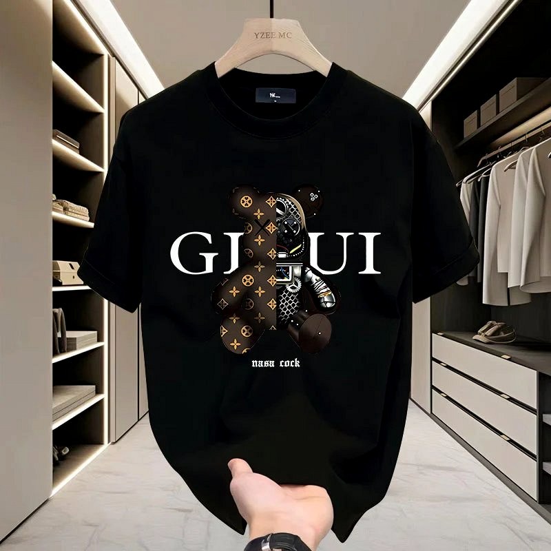 A Gucci-labelled graphic T-shirt in thin polyester milk-silk, slim-fit, sizes M–5XL