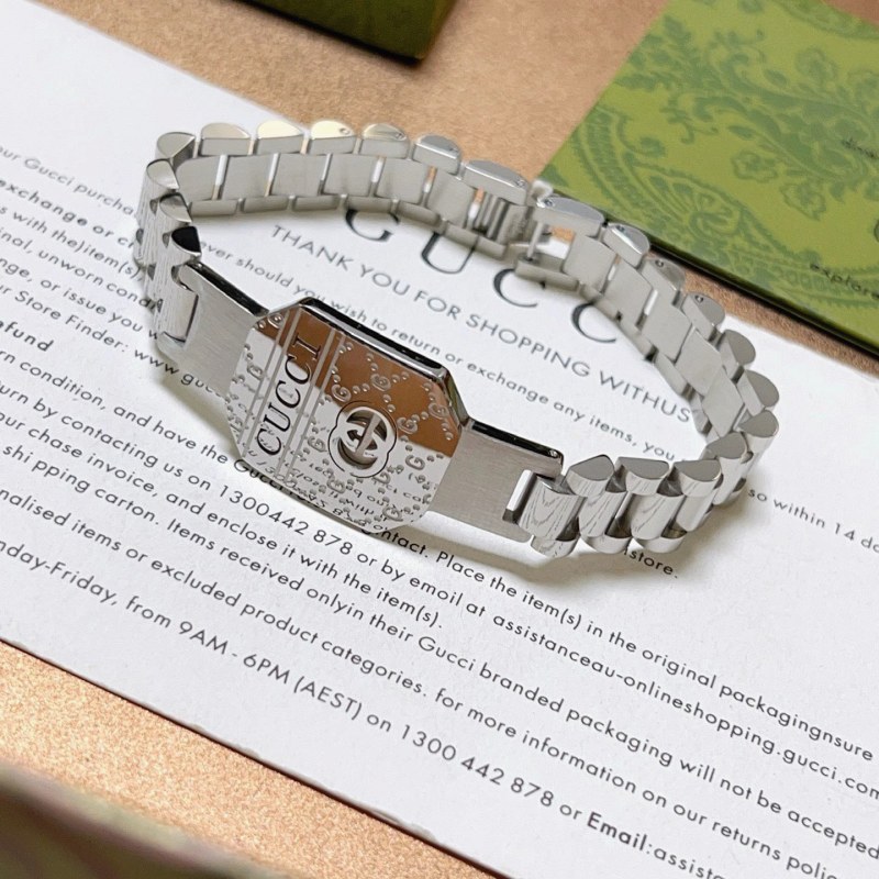 Gucci Silver Jewelry in Modern Everyday Style, Sold in Numbered Centimetre Sizes