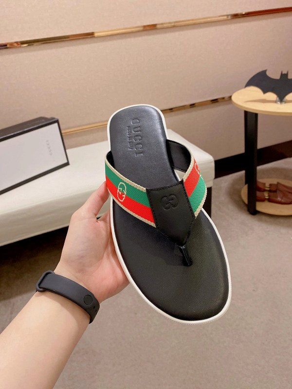Gucci Gray Slides With a Listed Lighter, Anti-Slip Outsole