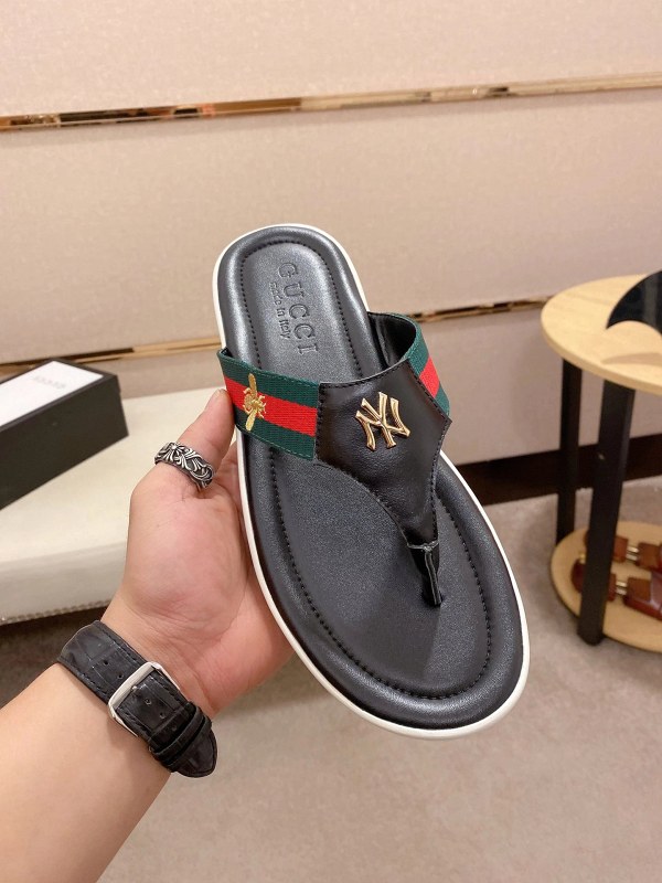 Gucci Gray Slides in EU Sizes 39–45 with a Molded, Slip-Resistant Outsole