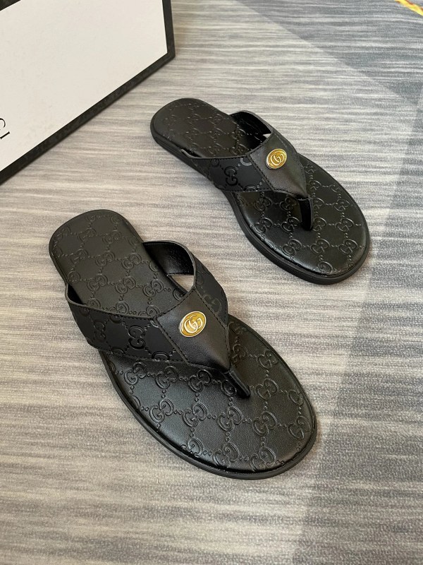 Gucci Black Slides: A Casual Slip-On Listed in Sizes 39–45