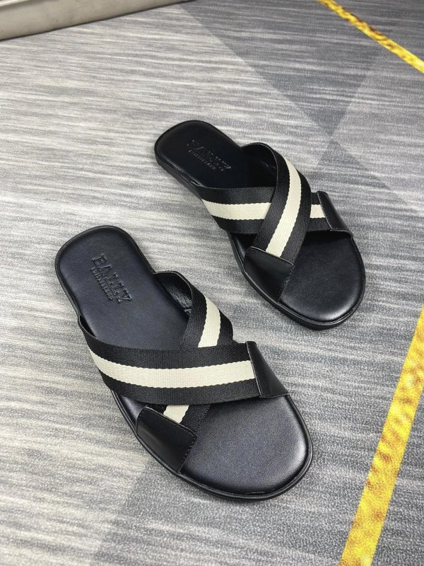 Gucci-Striped Black Slide Sandal with Woven Webbing Strap and Layered Sole