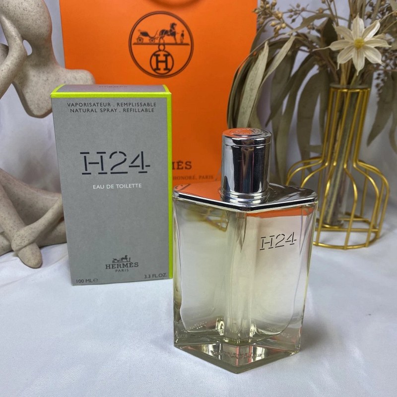 Hermes H24 100ml: a green fougère with a metallic, woody edge