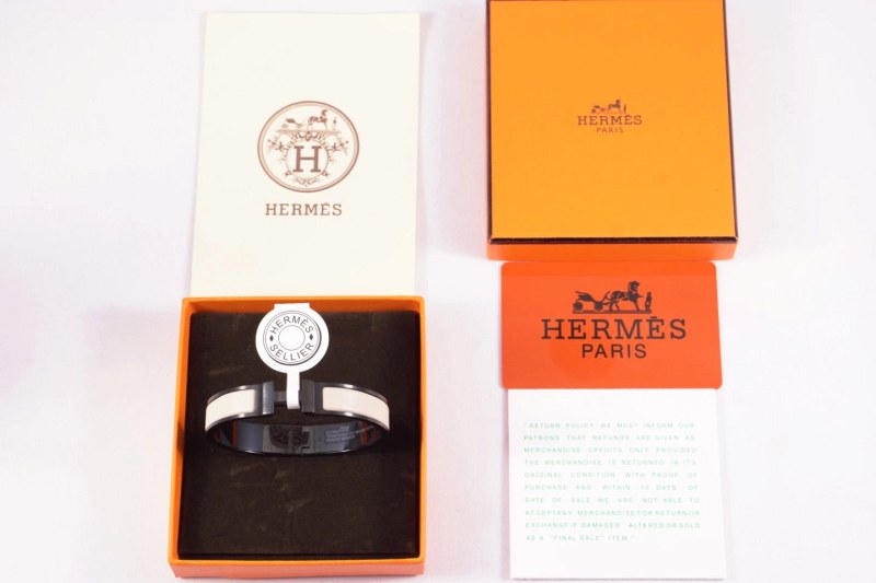 Hermès Matte Gray "H" Bracelet