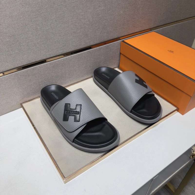 Hermes Black Slides: Casual Multi-Material Upper with Leather Lining, Listed in EU 39–45