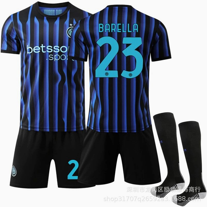 Inter Milan Black Retro-Style Football Jersey With Numbered Variants and a Wide Size Run