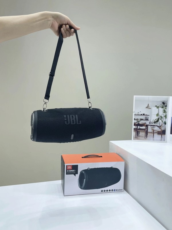 JBL Gray Portable Speaker: IPX7-Rated, 20W, Bluetooth 5.2 With Four Drivers