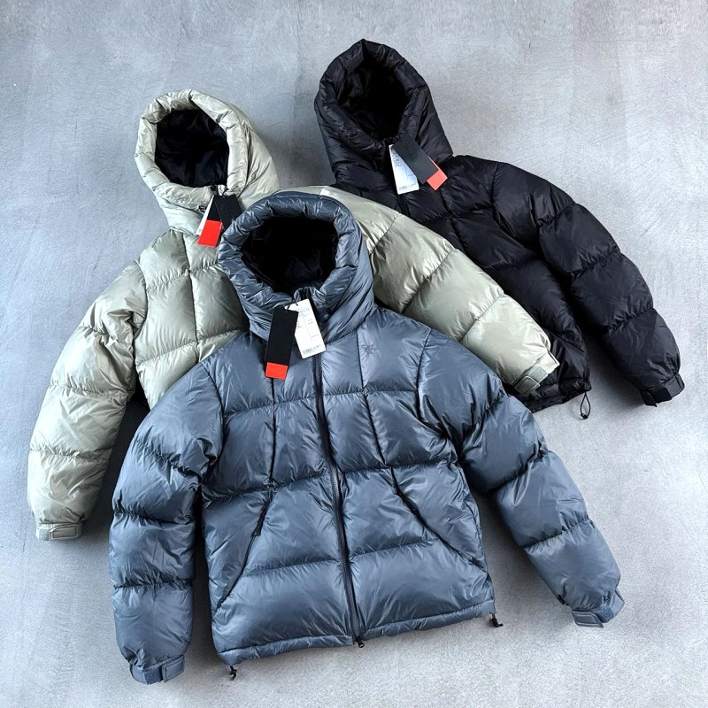 Kailas Hooded Puffer Jacket: 600 Fill Power, 91–95% Down, 300 g-Plus Fill Weight