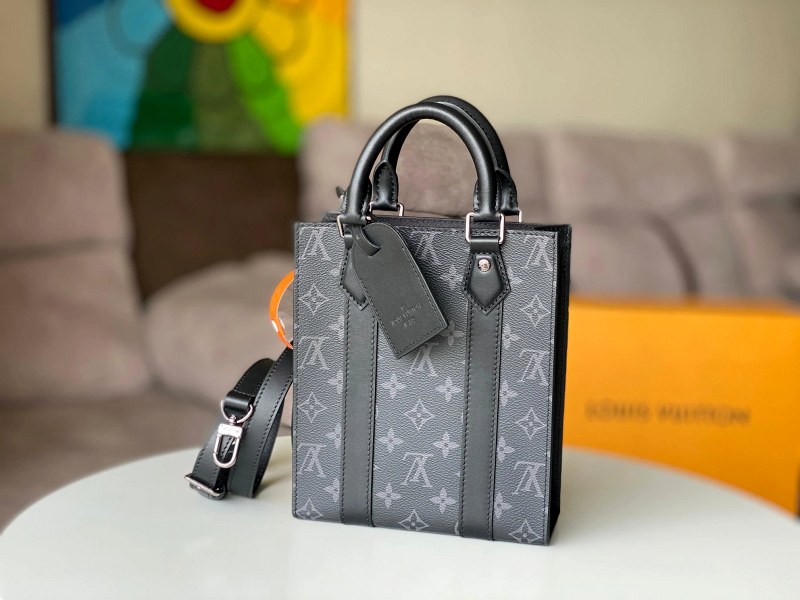 Louis Vuitton Sac Plat Mini M46453 in Monogram Eclipse: Compact, Structured, Two-Way Carry