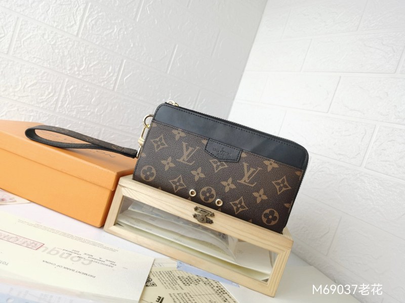 Louis Vuitton Monogram Ziy Dragonne Zip Wallet with Travel-Patch Detail