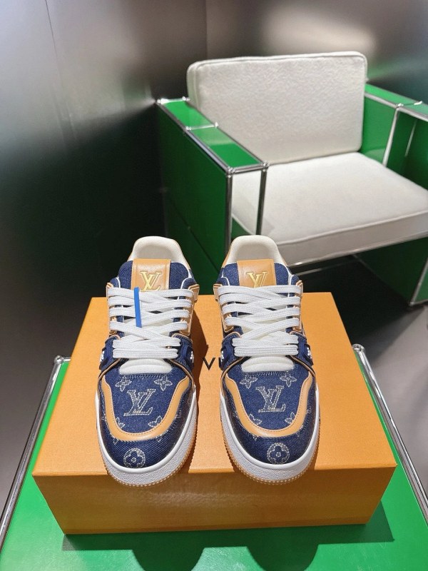 Louis Vuitton Trainer-Style Blue Sneakers in a Unisex 35–45 Run With Spare Laces