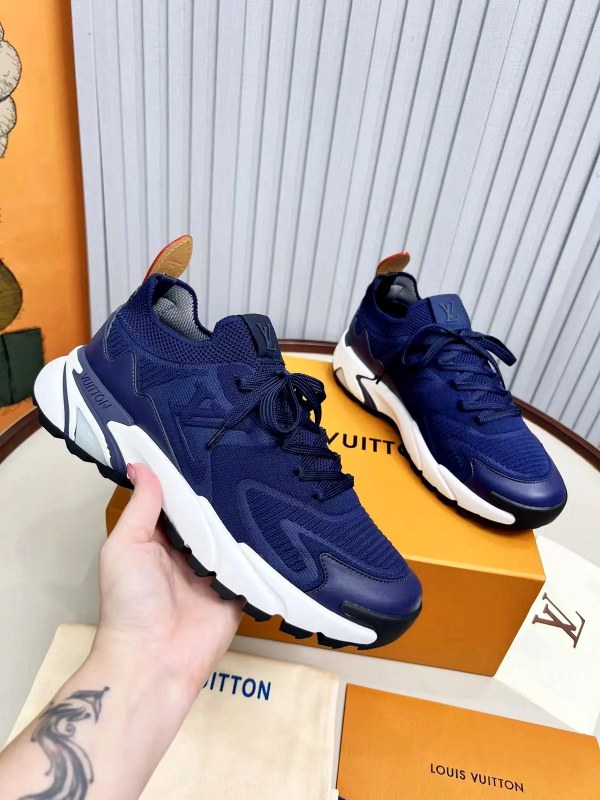 Louis Vuitton Runner Tatic-Style Knit Sneaker with a 4 cm Platform Sole