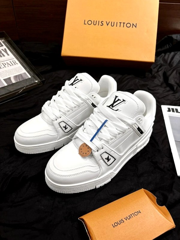 Louis Vuitton Skate Shoes (Reseller Grade)