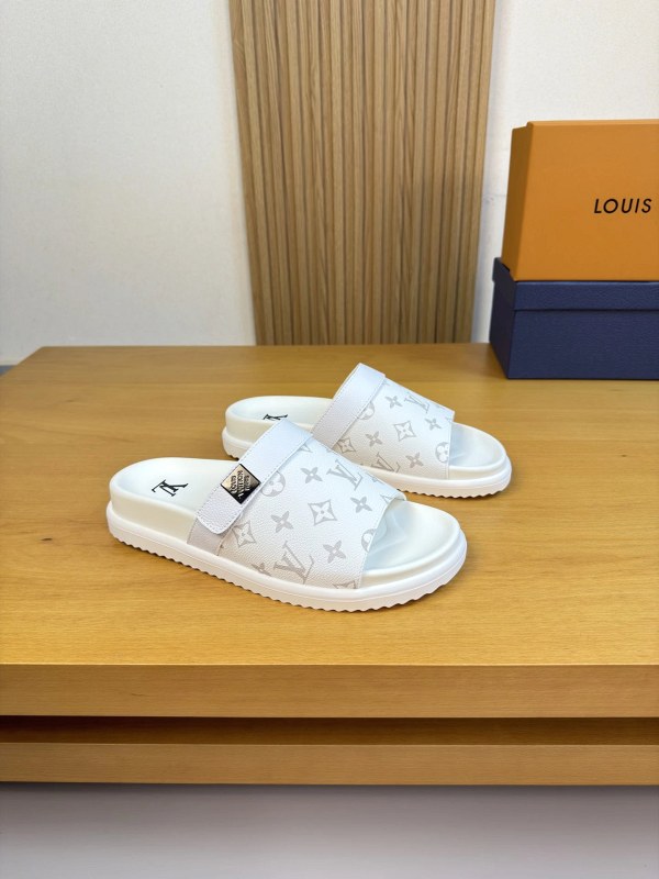 Louis Vuitton White Slides: Italian-Sourced Upper, Leather Insole and a Broad Casual Size Run