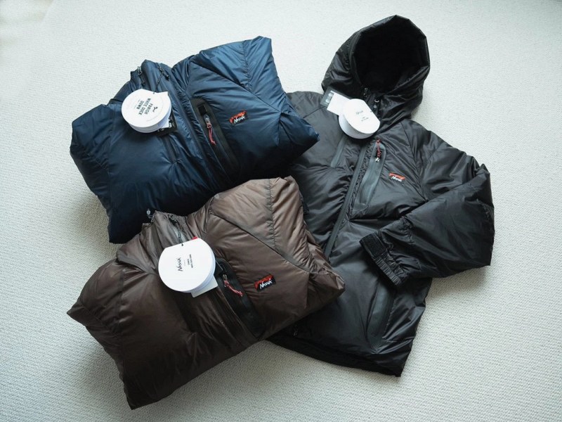 NANGA Aurora Light Down Jacket Mikami: 15dn AURORA TEX LIGHT Shell, 860FP Polish Goose Down