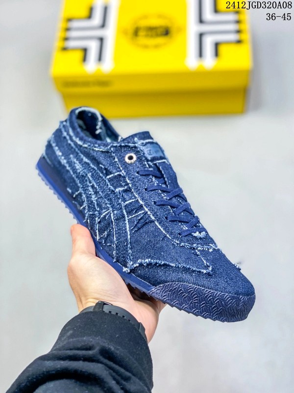 Onitsuka Tiger Mexico 66 SD Low-Top Sneaker with OrthoLite X-40 Cushioning