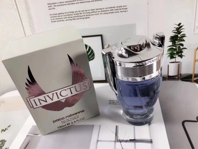 Paco Rabanne Invictus-Style Eau de Toilette, 100ml Silver Trophy Bottle